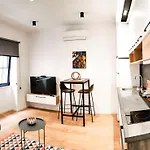 - Premium 아파트 *